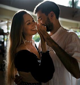 pareja portada